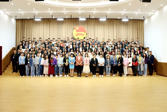 20210525234322792.jpg 21.5.23铜仁2合影.JPG