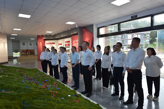 image004.jpg image004.jpg