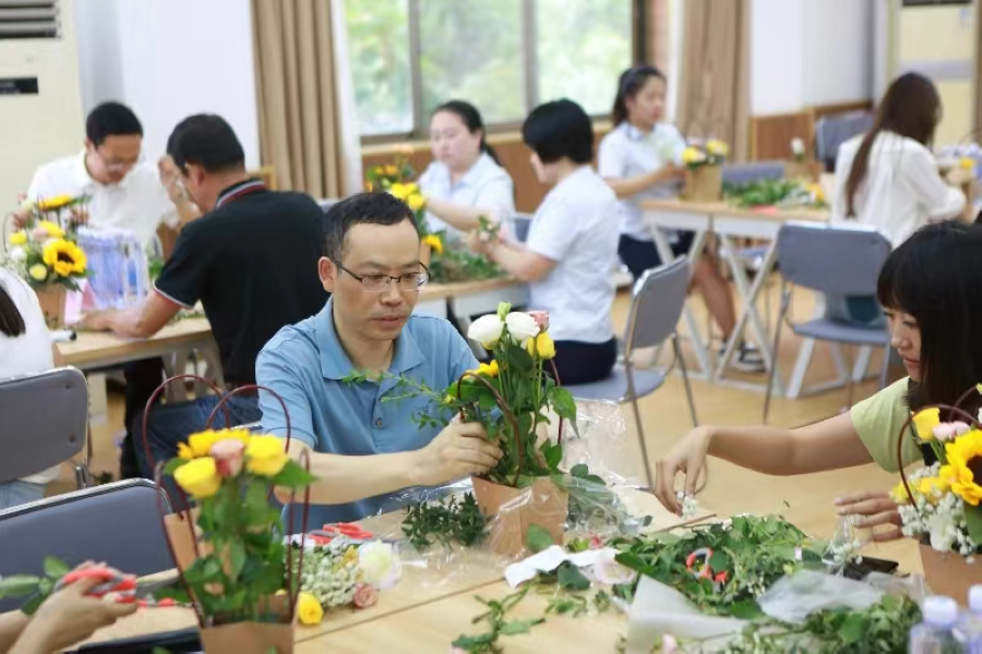 image005.jpg image005.jpg