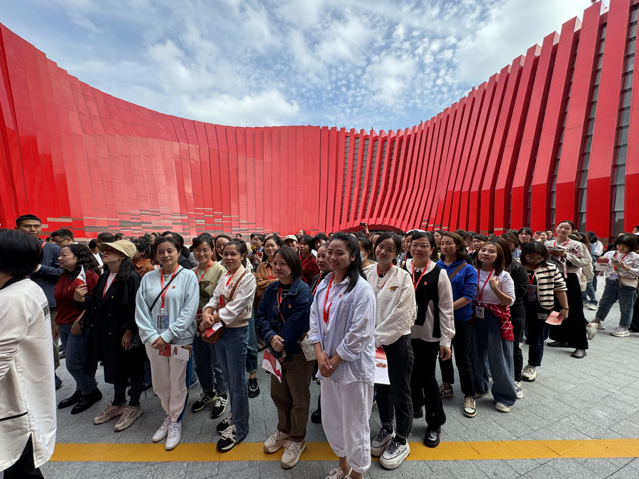 微信图片_20231102212424.jpg 微信图片_20231102212424.jpg